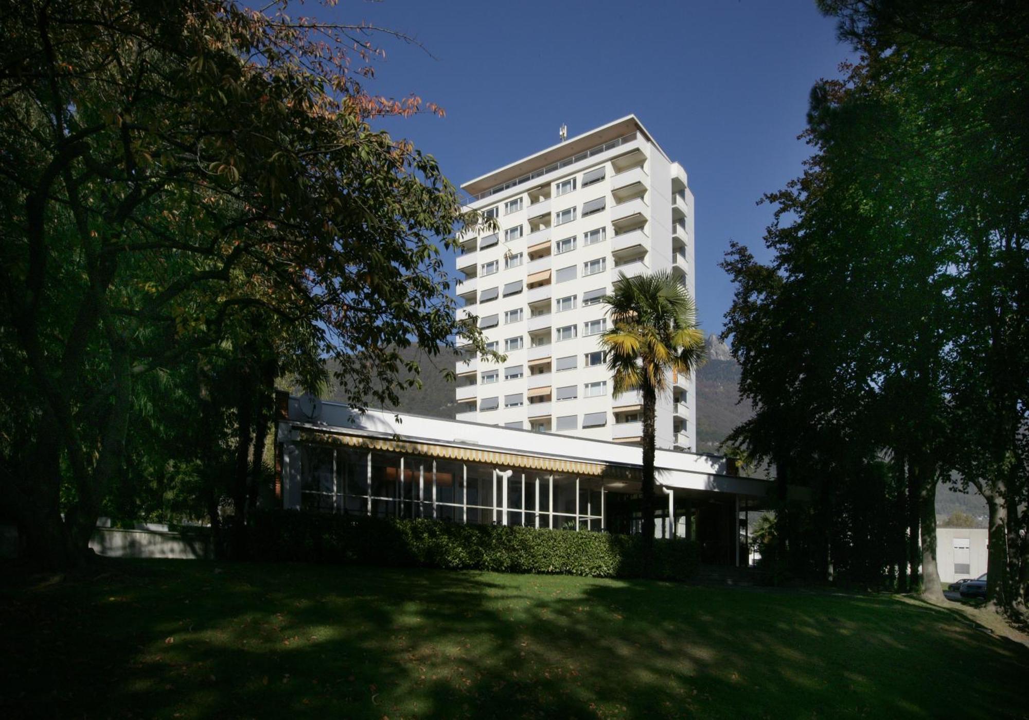 Hotel Village Campofelice Tenero-Contra Ngoại thất bức ảnh